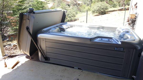 2016 Installation of a 2016 Hot Spring Jetsetter