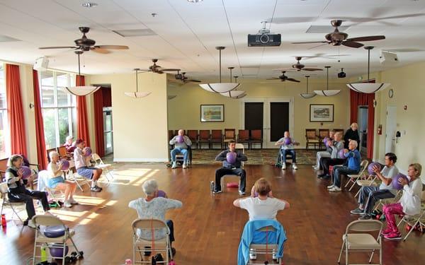 Alex, Valle Verde's Fitness Instructor works to improve resident's balance, posture and much more!