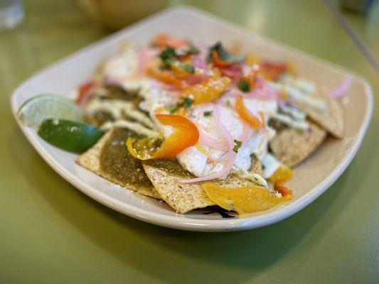 Chilaquiles*in pastels  delicious