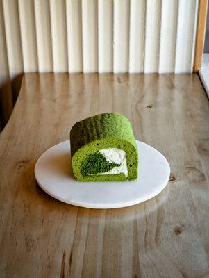 Matcha Roll Cake