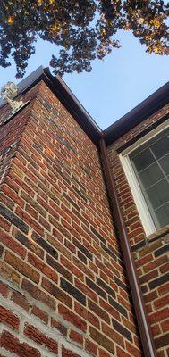 Gutter cut too short for the house