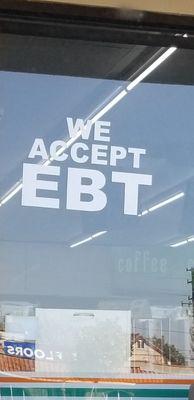 If you have EBT you have no business in any 7/11 or fast food go home and cook...I HATE THAT EBT ENABLES THESE PEOPLE!