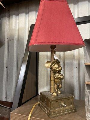 resort Lamp