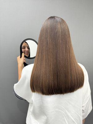 Haircut and hydrating hair treatment