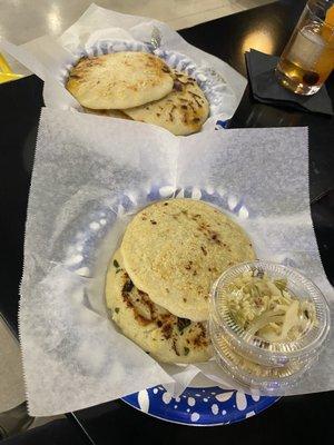 Chorizo, zucchini and spinach pupusa