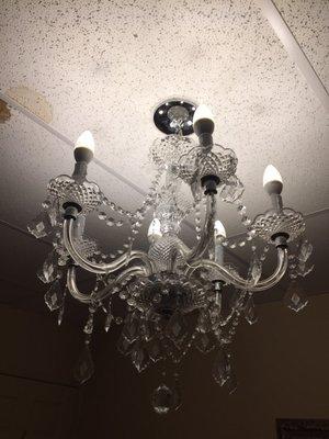 Love the chandelier!