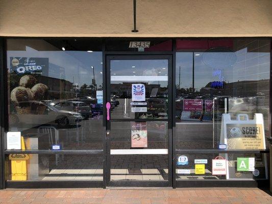 Stores entrance and clean windows.