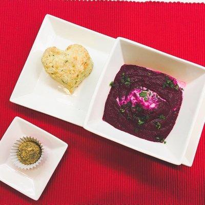 Apple & Ginger Soup, Cheddar & Dill Biscuits, and yummy Ginger Chocolate Truffles at our cooking demo.