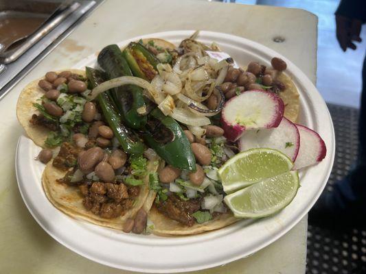 Tacos de adobada