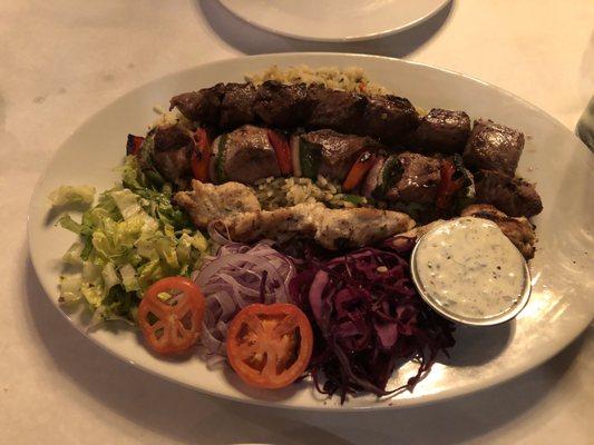 Combination platter with lamb,steak and chicken was amazing