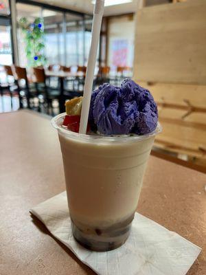 Jowli's signature Halo-Halo