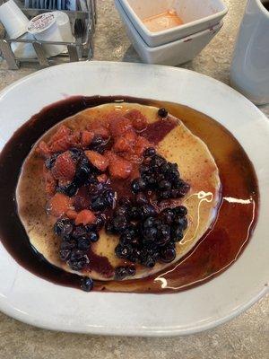 Flapjack with blueberries and strawberries, I got carried away with the blueberry syrup and maple syrups. Sooooooo delicious!