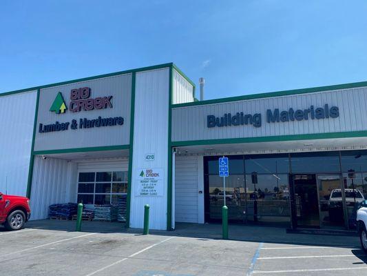 Storefront of Vallejo Big Creek Lumber