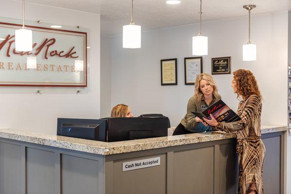 Red Rock Real Estate Front Desk