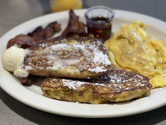 Cinnamon Roll French Toast 5/5