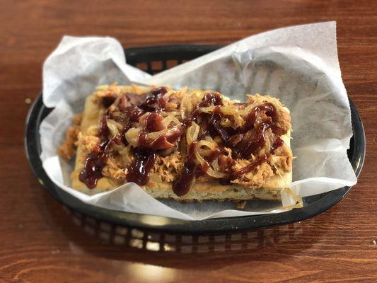 Bbq chicken bacon flat bread with caramelized onion