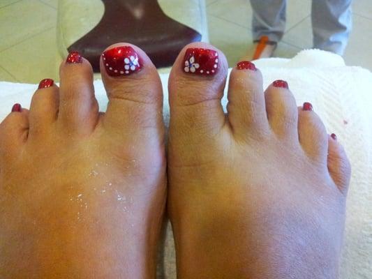 Dressed up toes for my birthday yeay