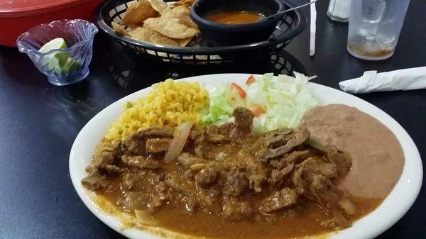 Bistec ranchero combo.