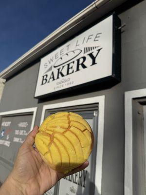 Sweet Life Bakery