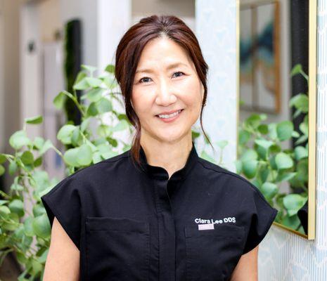 Dr. Clara Lee, DDS