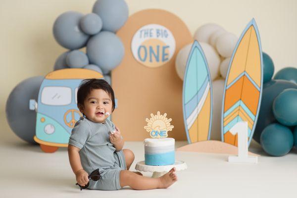 The Big One customer themed cake smash session for one year old boy in Santee photography studio.