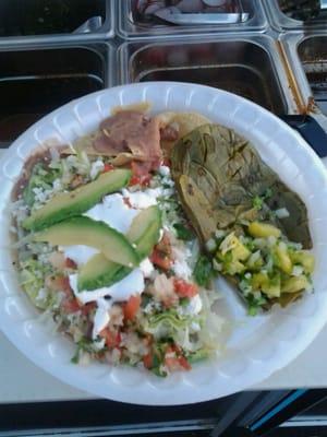 Huarache with whole grilled nopal