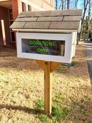 Little free library - back entrance