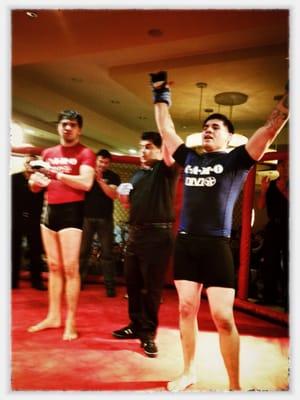 Jason Bond wins his MMA debut