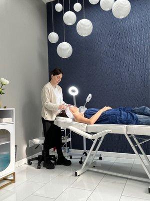 Esthetician salon