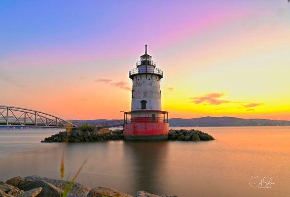 Sunset at the sleepy hollow lighthouse