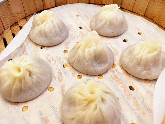 Soup dumplings