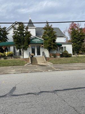 View of Chapman Funeral home from Harrison Avenue