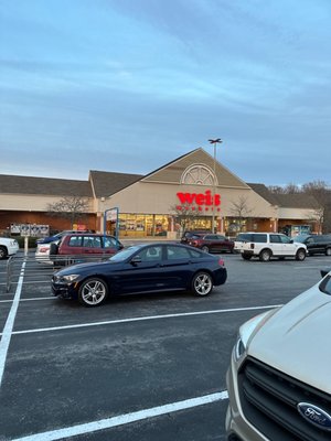 Weis Markets