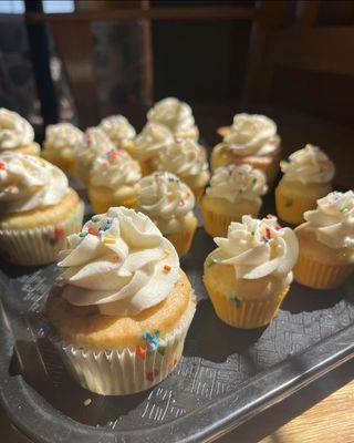 Homemade cupcakes !