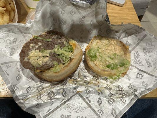 Dou Double Del Cheeseburger with "lettuce"