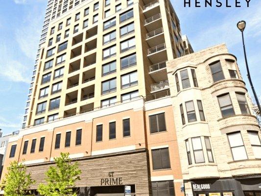 Hensley Chicago River North Apartments