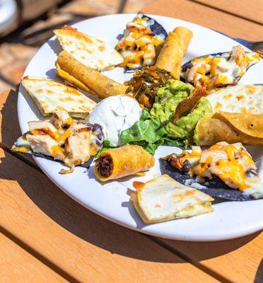 Mesa Sampler - quesadillas, taquitos,nachos, guacamole