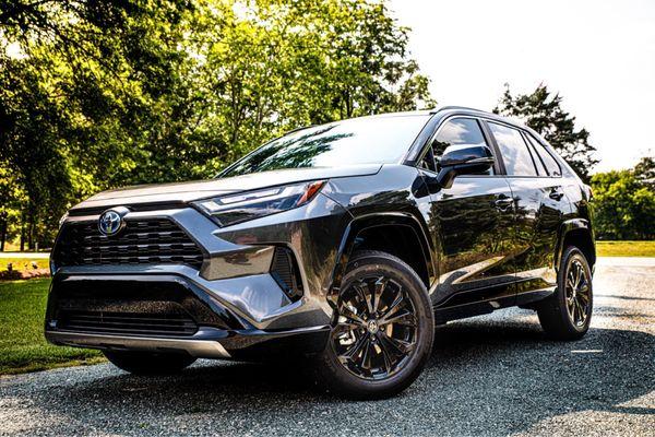 RAV 4 SE Hybrid - Love it!!!!