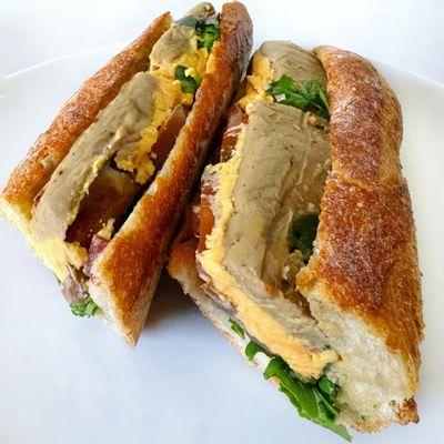 Vegan Pâte & Spicy Cheddar Sandwich