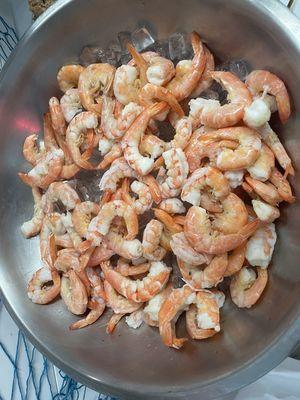 Steamed shrimp