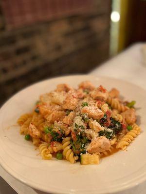 Fusilli Primavera (with vodka sauce)