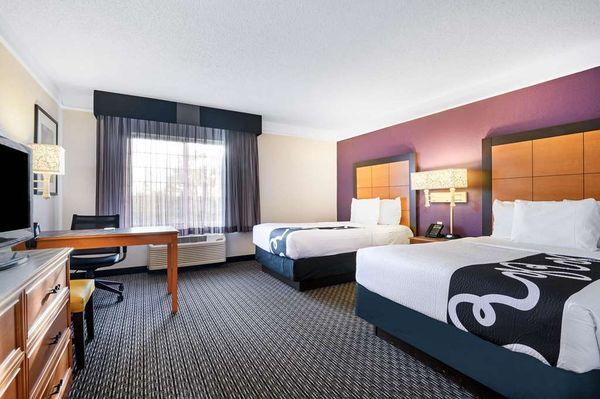 La Quinta Inn & Suites By Wyndham Myrtle Beach Broadway Area