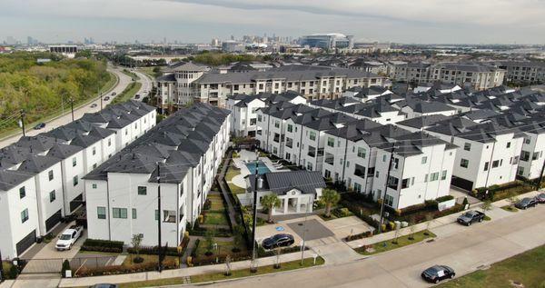 The Corner at Buffalo Pointe. Beautiful gated community built by Cityside Homes. Features include dog parks & pool. Minutes from Med Center