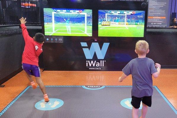 Virtual sports: included in cost