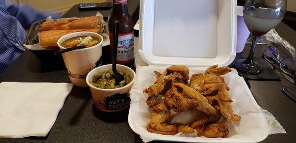 Chicken wings, green beans, gumbo and fish po boy! Yummy!