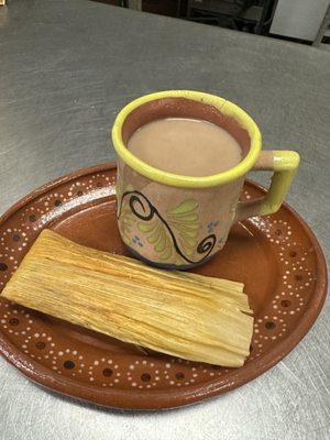 Tamales de pollo,puerco,queso con rajás y Elote