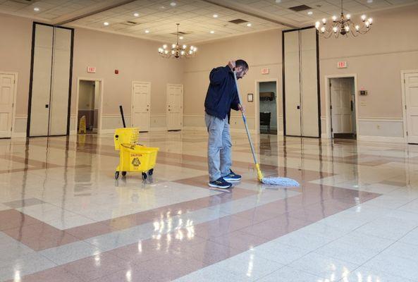 Floor waxing