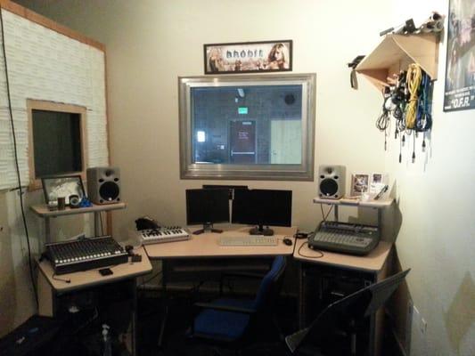 Kickass sound studio