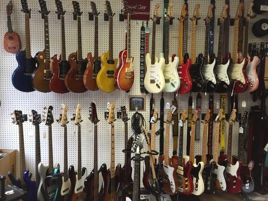 Wade's Guitar Shop