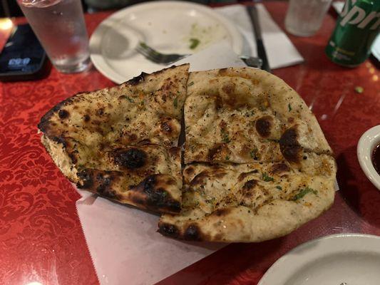 Garlic & Basil Naan ($3.95)  IG: @ohmyono